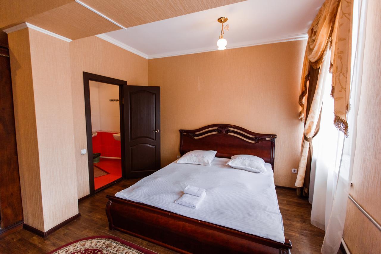 Hotel Altay Leninogorsk Exterior foto